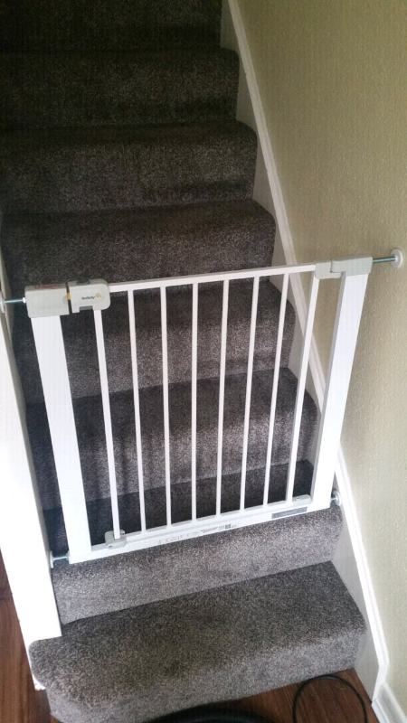 smyths toys stair gate